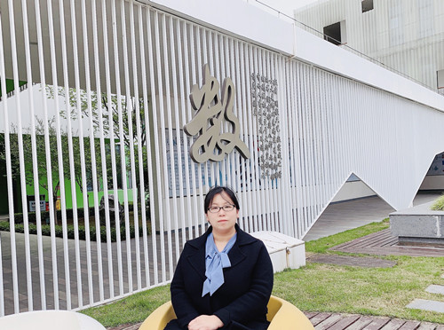 张丽红_副本.jpg