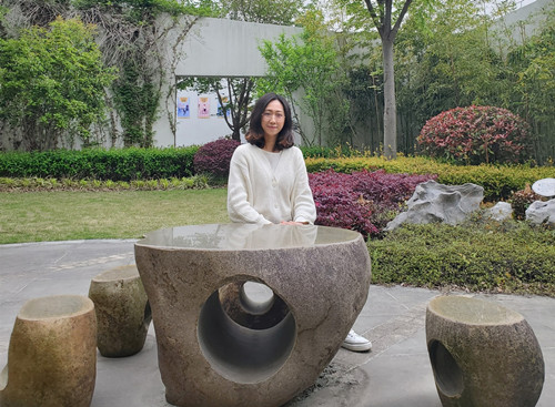 杨婷_副本.jpg